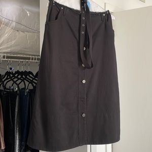 Elizabeth and James Skirt